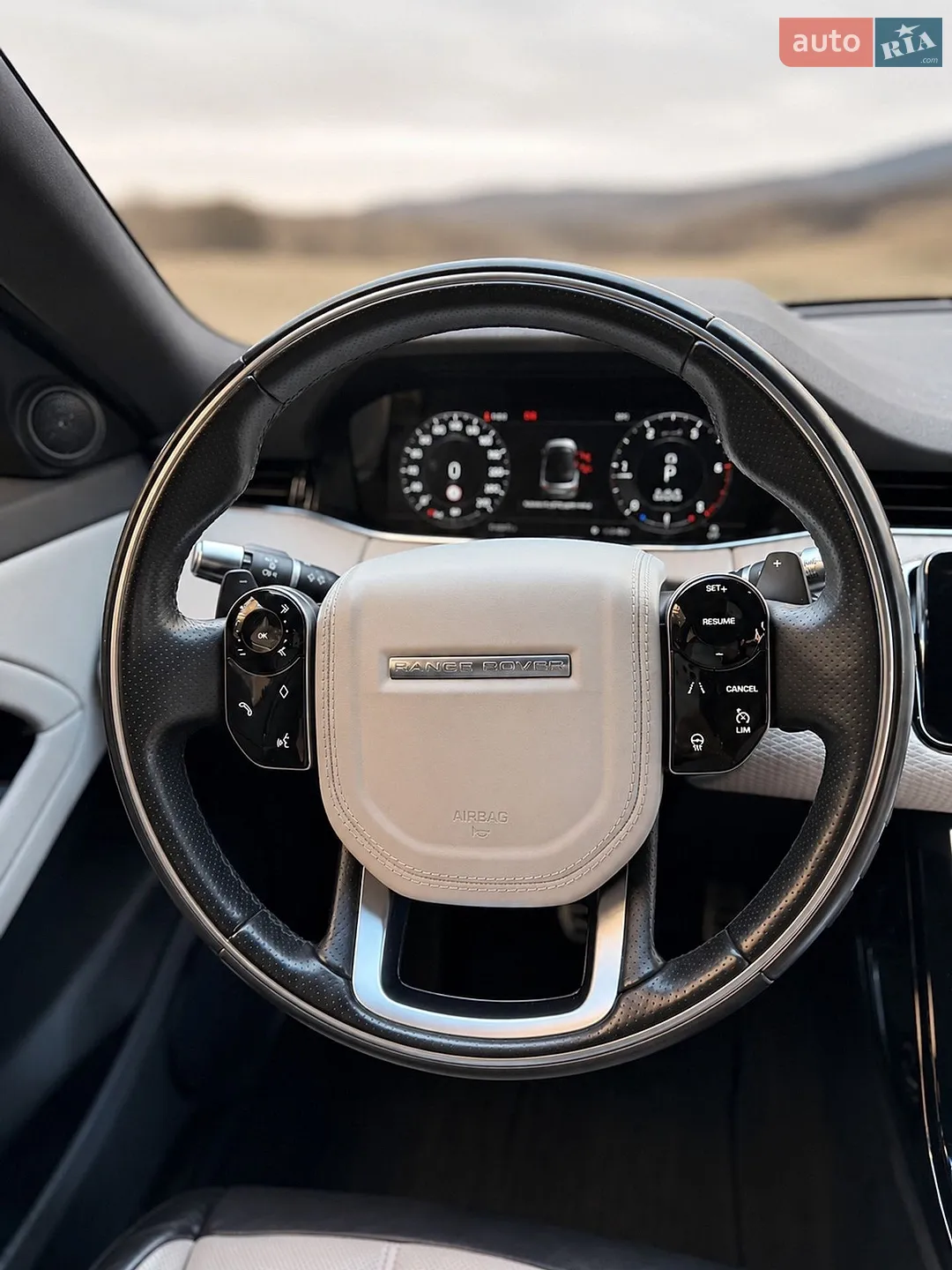 2020 Land Rover Range Rover Evoque - мініатюра 4