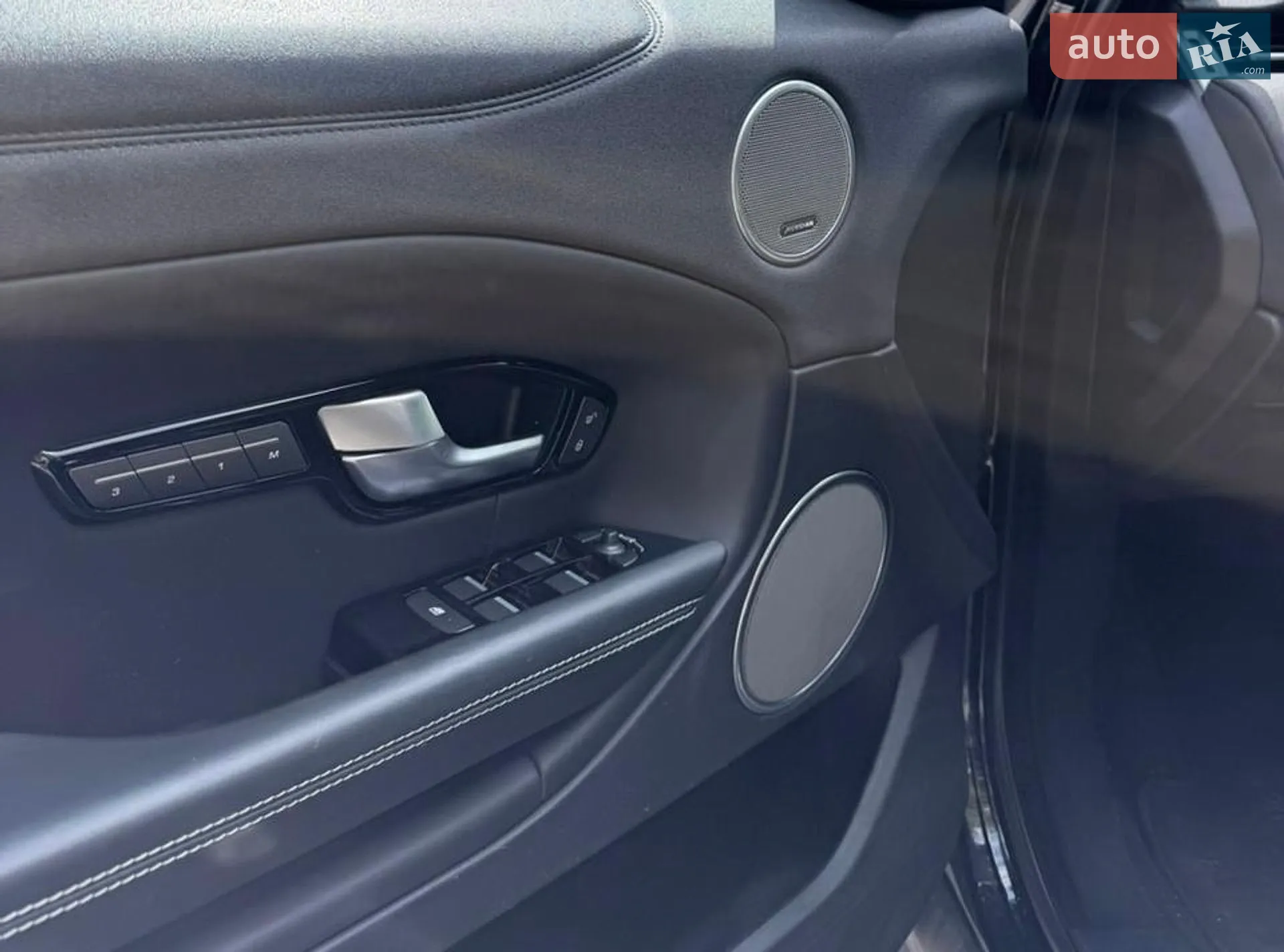 2017 Land Rover Range Rover Evoque - мініатюра 7