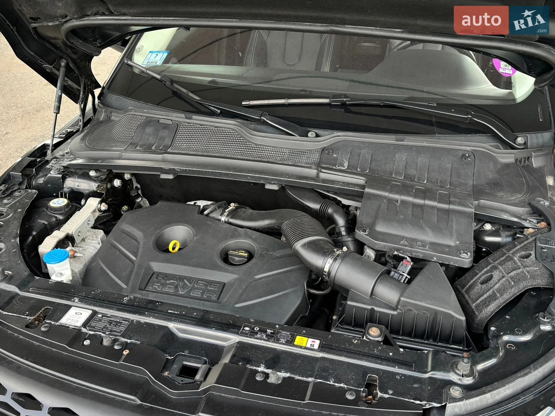 2012 Land Rover Range Rover Evoque - мініатюра 32