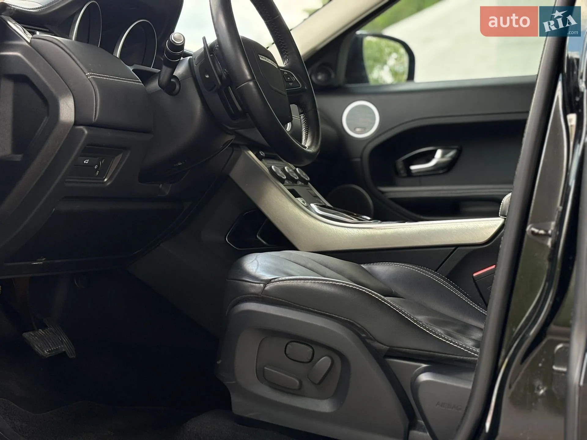 2012 Land Rover Range Rover Evoque - мініатюра 35