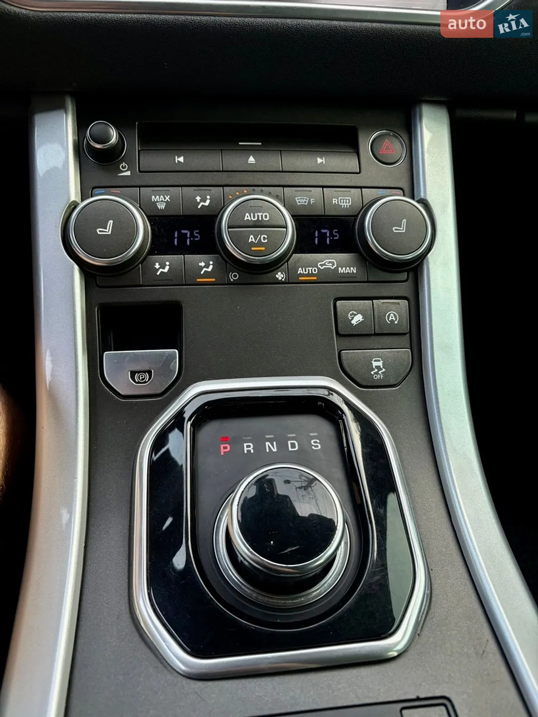 2016 Land Rover Range Rover Evoque - мініатюра 31