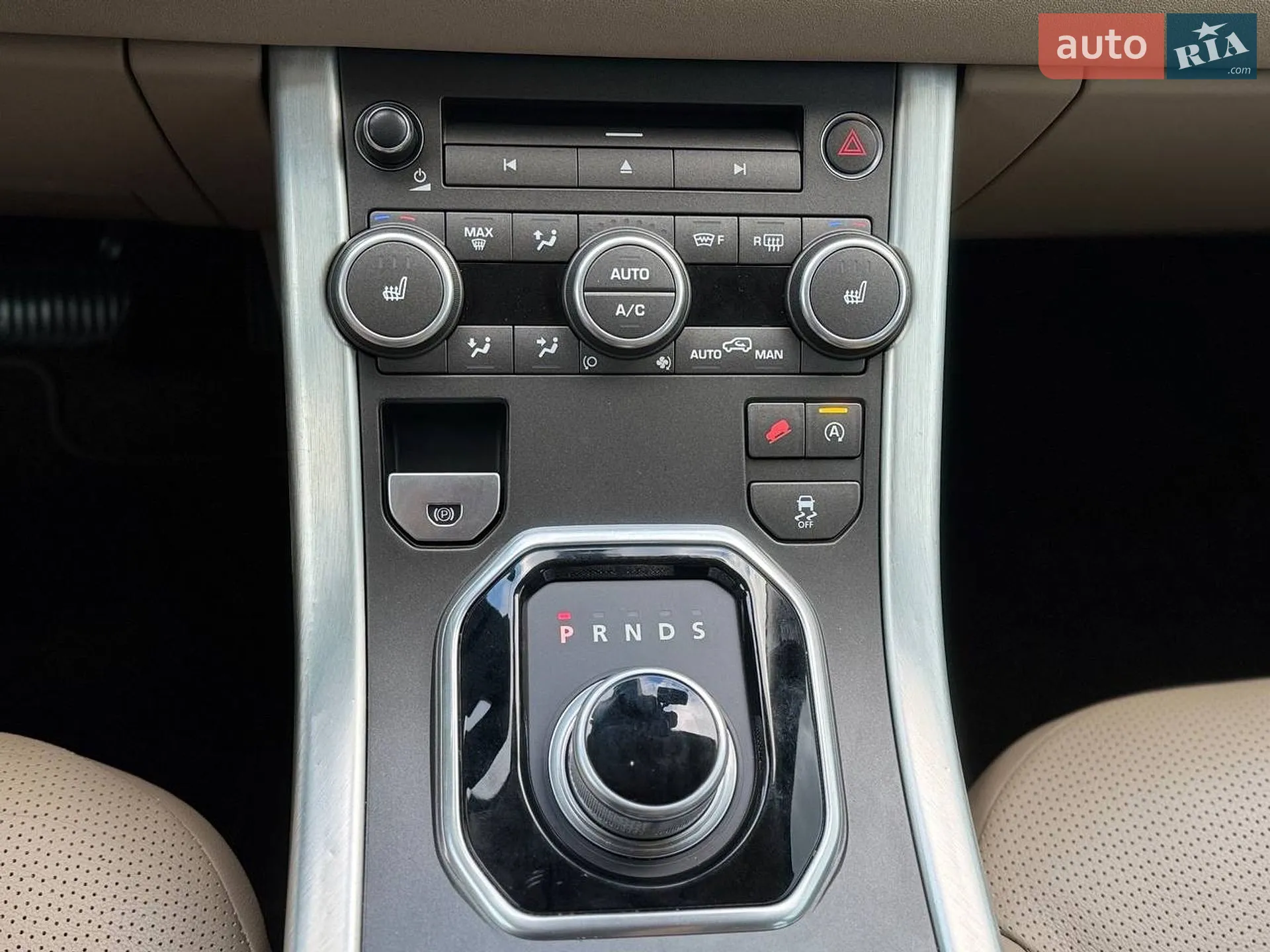 2016 Land Rover Range Rover Evoque - мініатюра 21