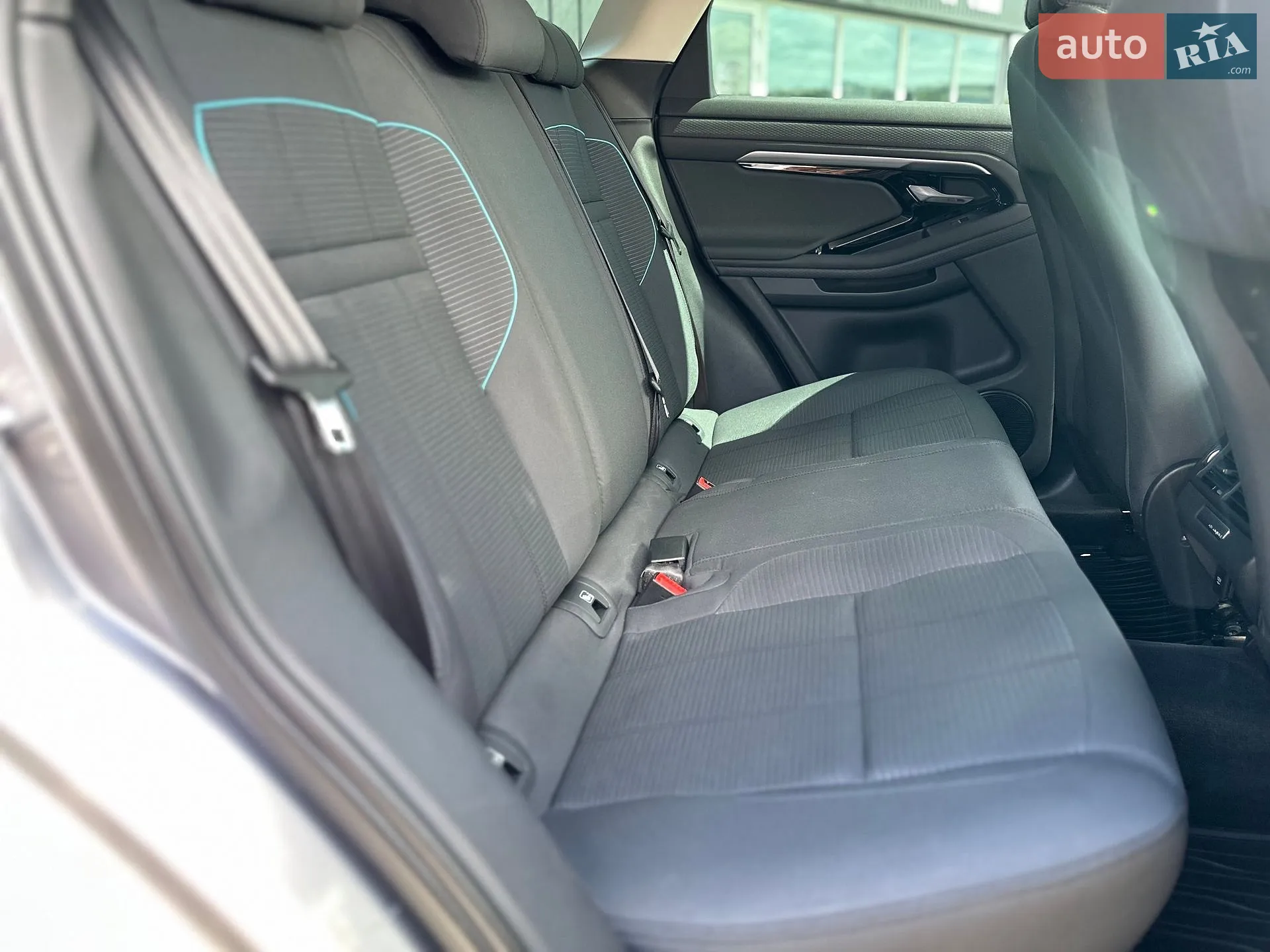 2019 Land Rover Range Rover Evoque - мініатюра 12