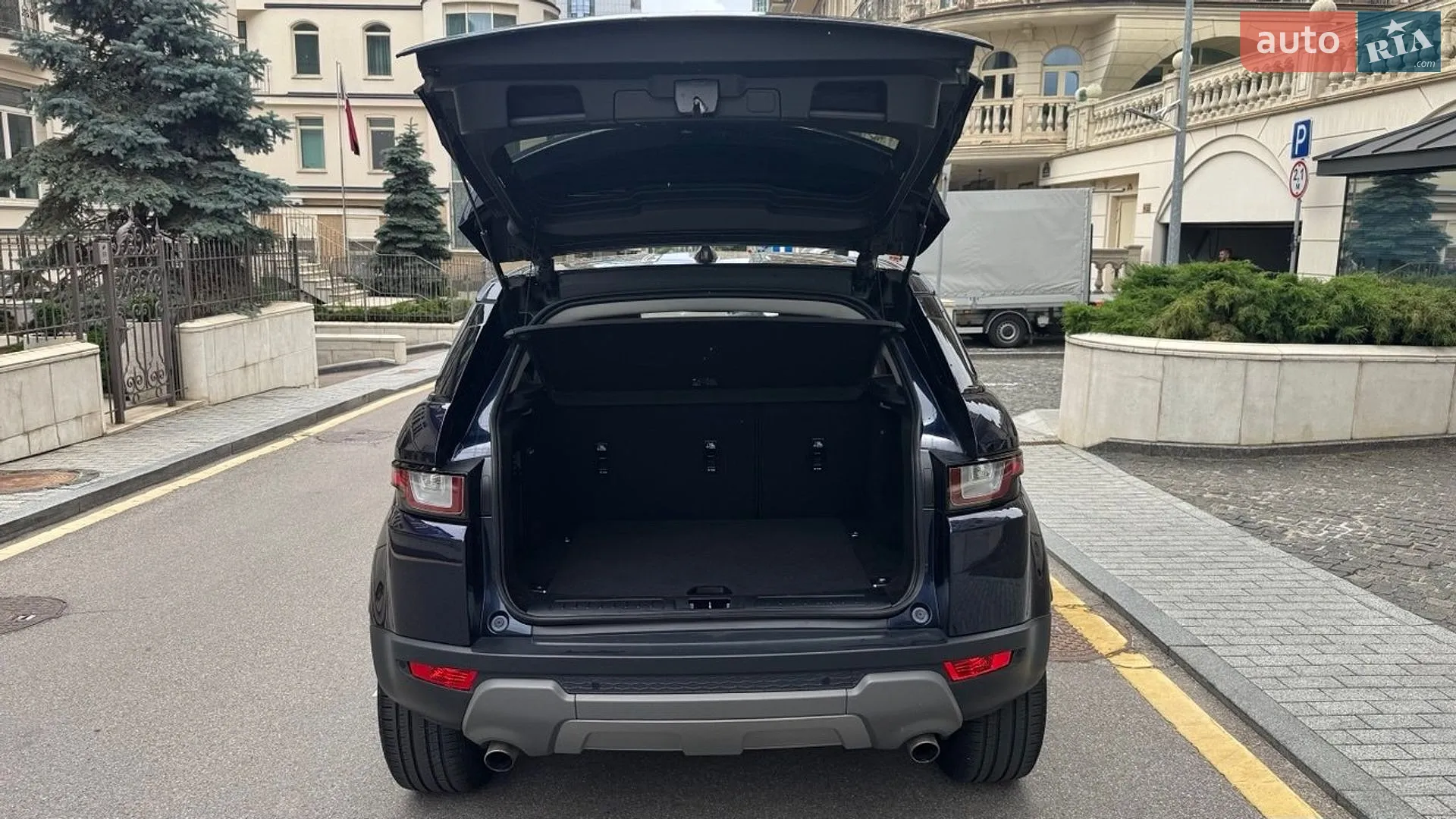 2018 Land Rover Range Rover Evoque - мініатюра 14