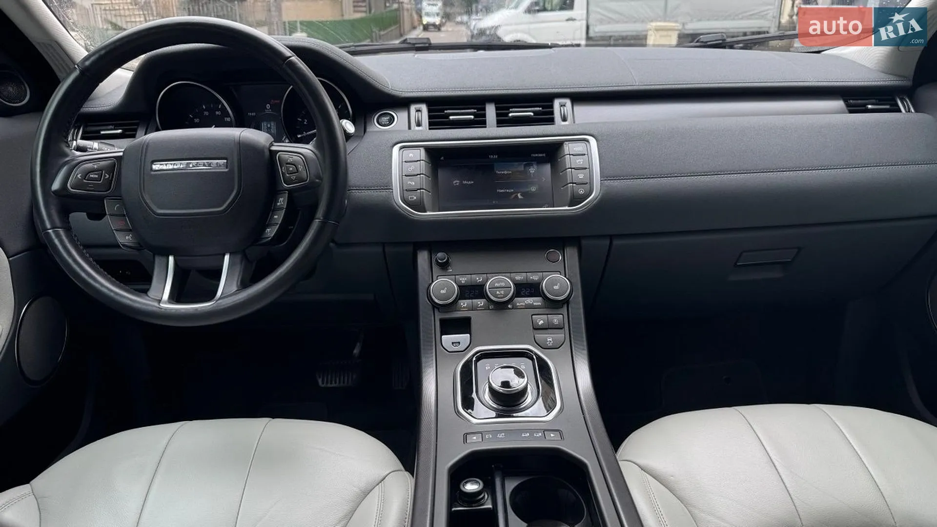 2018 Land Rover Range Rover Evoque - мініатюра 21