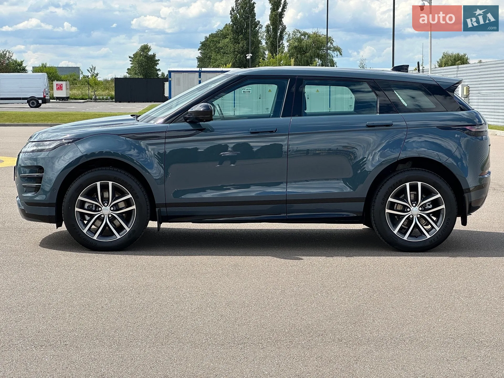 2025 Land Rover Range Rover Evoque - мініатюра 4