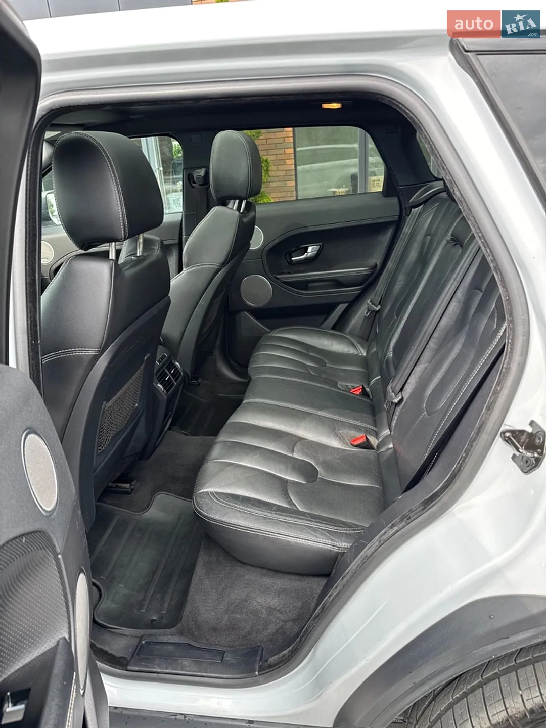 2015 Land Rover Range Rover Evoque - мініатюра 26