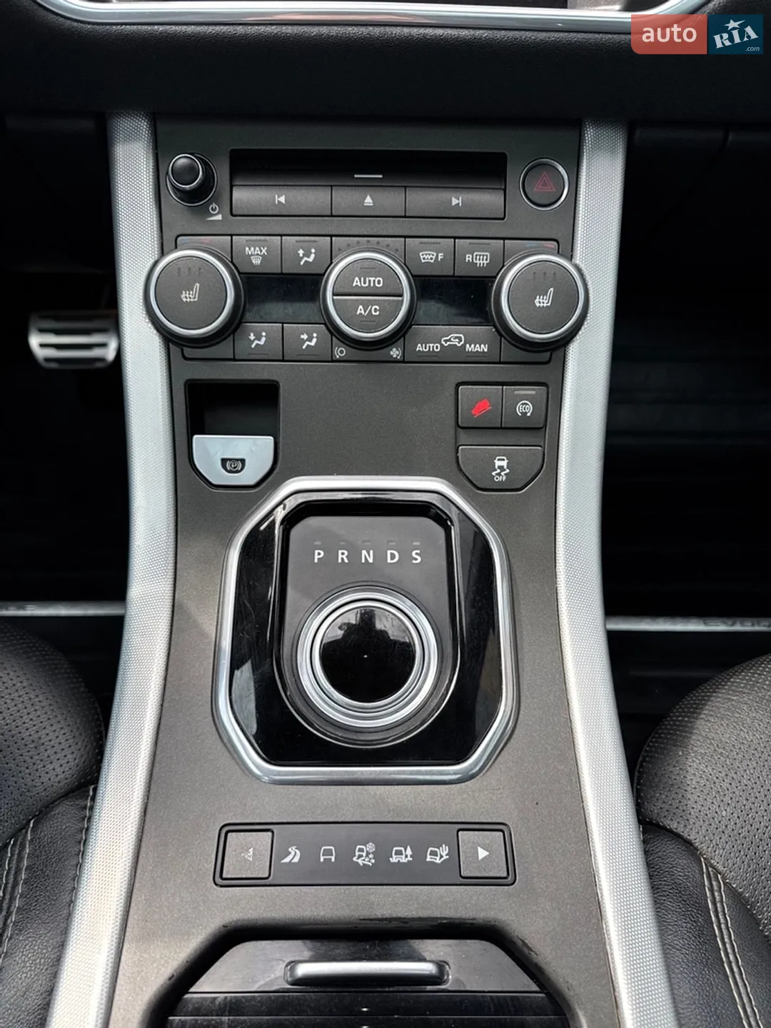 2015 Land Rover Range Rover Evoque - мініатюра 28