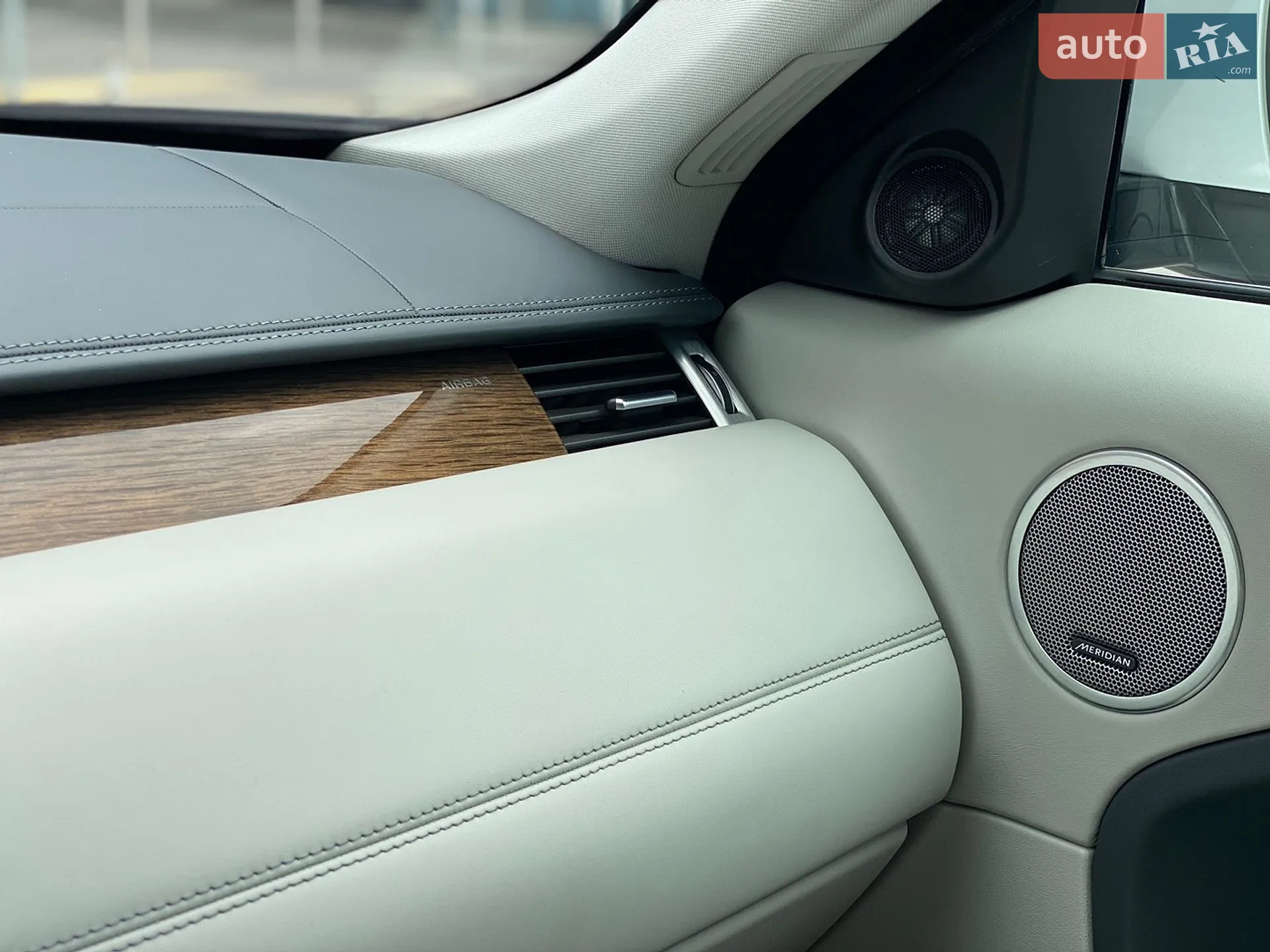 2012 Land Rover Range Rover Evoque - мініатюра 24