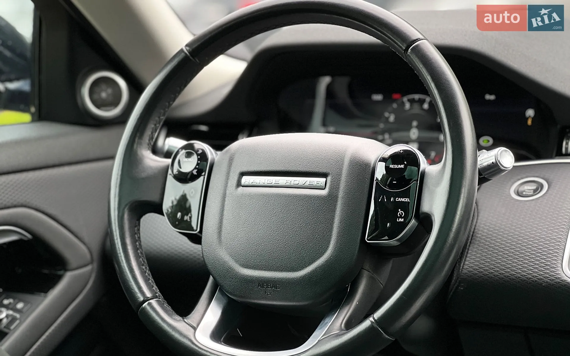 2019 Land Rover Range Rover Evoque - мініатюра 24