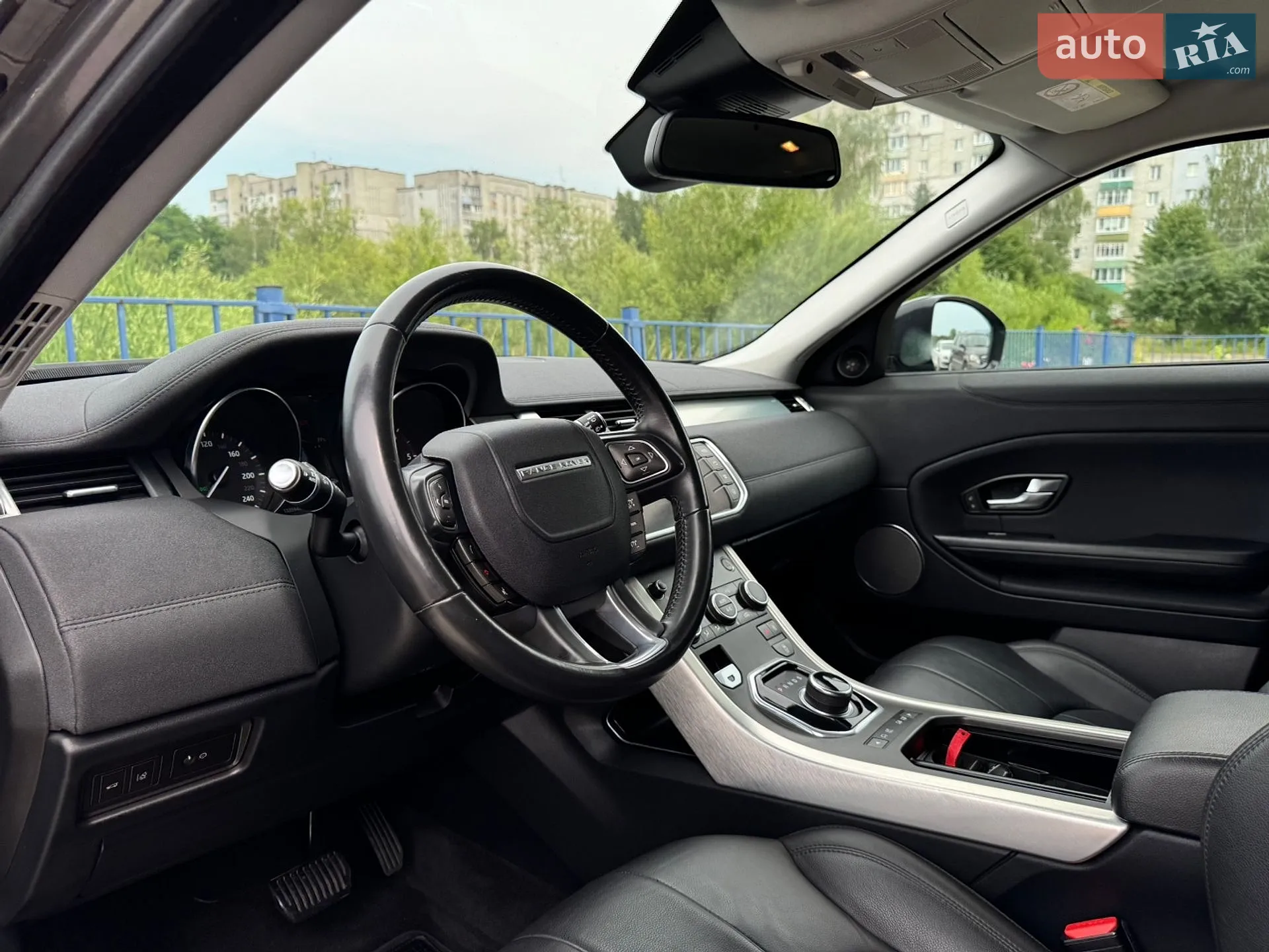 2019 Land Rover Range Rover Evoque - мініатюра 45