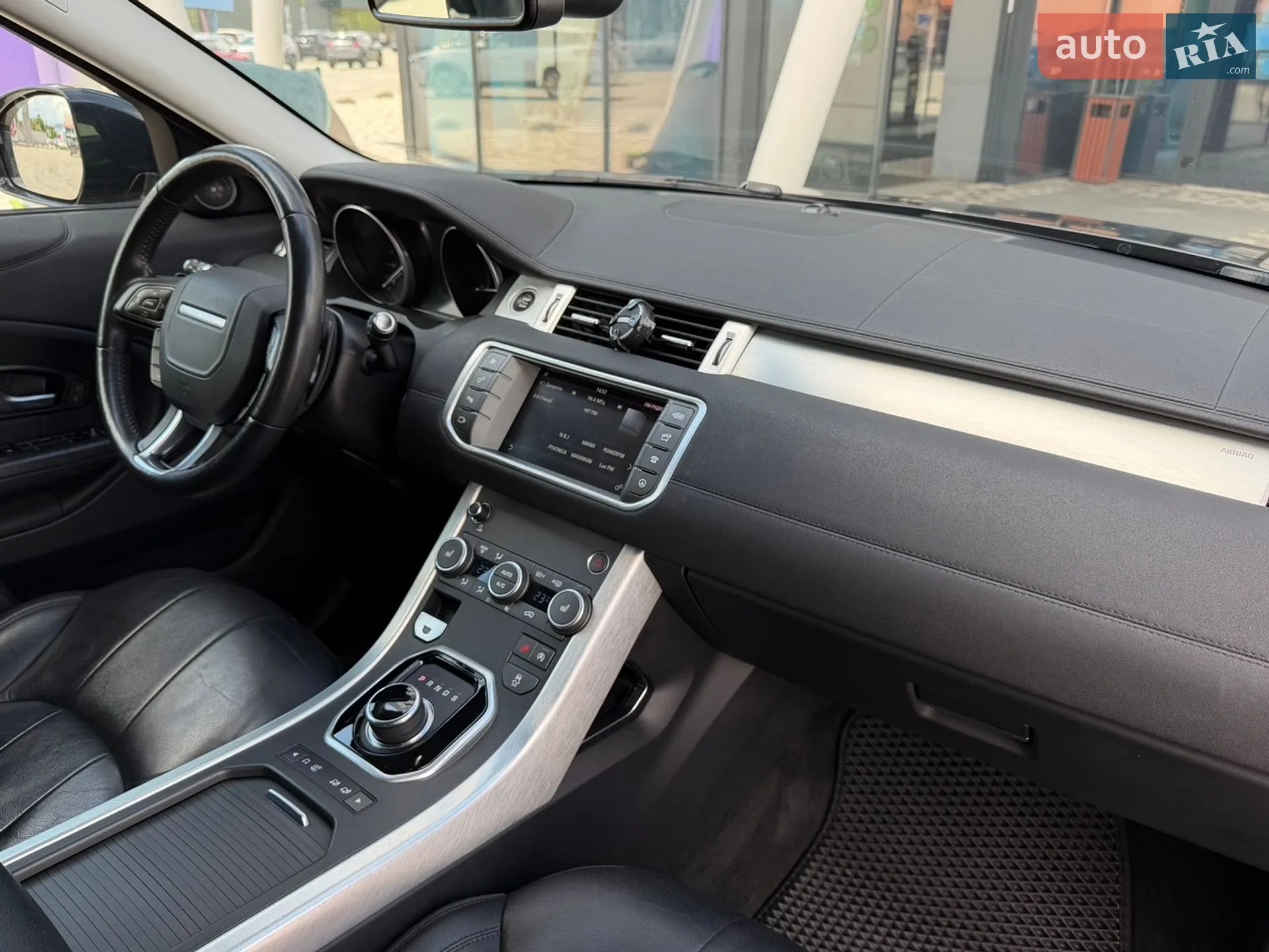 2017 Land Rover Range Rover Evoque - мініатюра 13