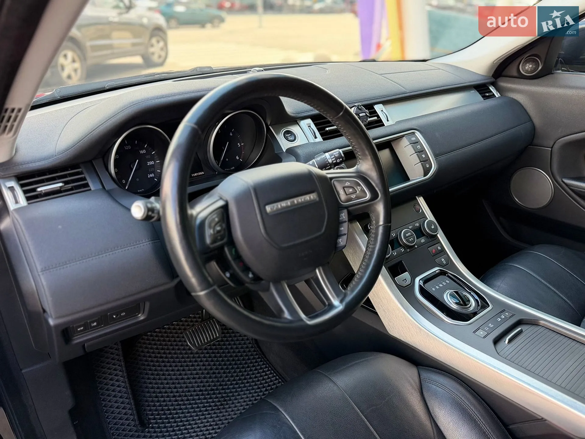 2017 Land Rover Range Rover Evoque - мініатюра 16