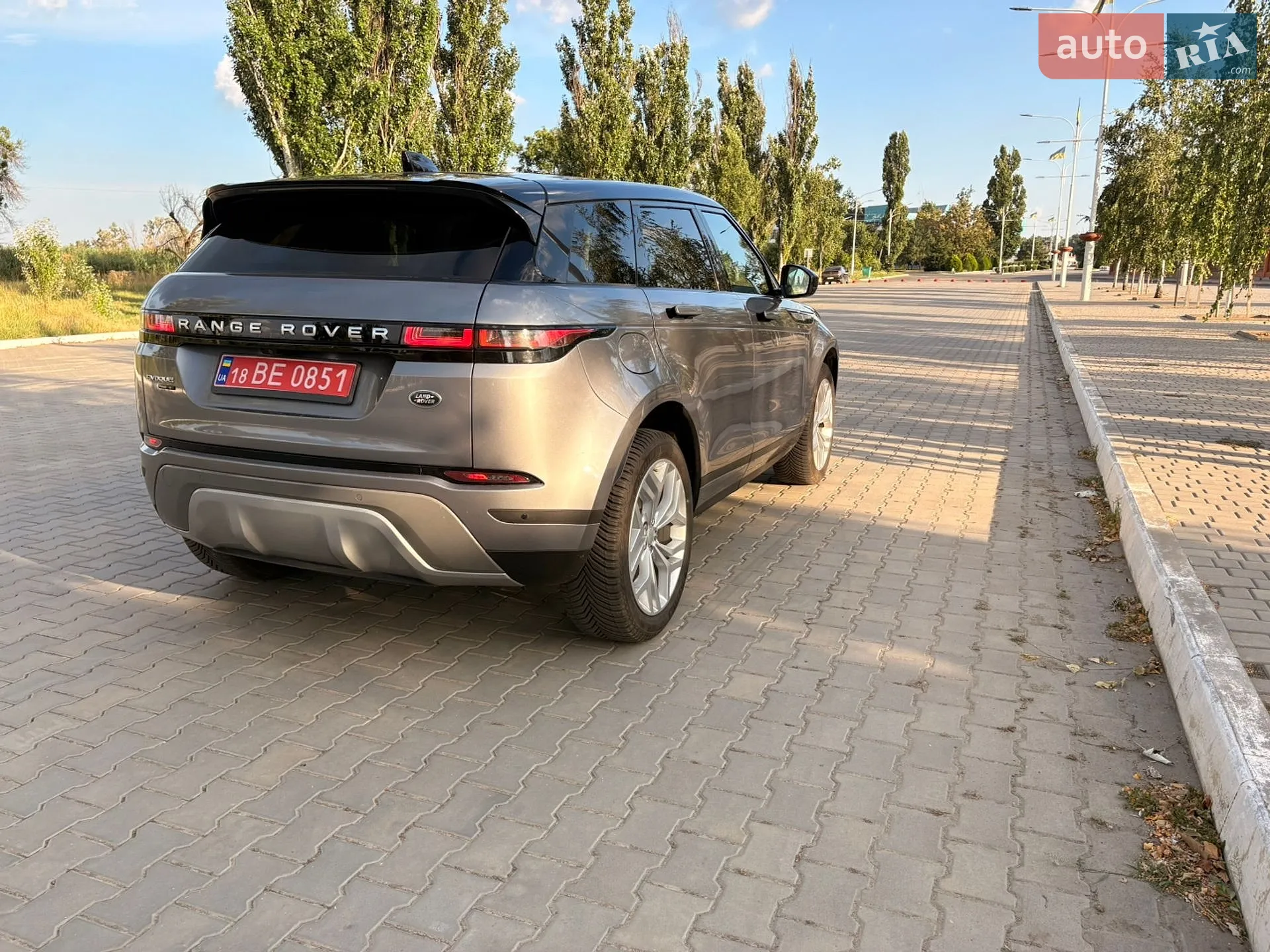 2020 Land Rover Range Rover Evoque - мініатюра 12