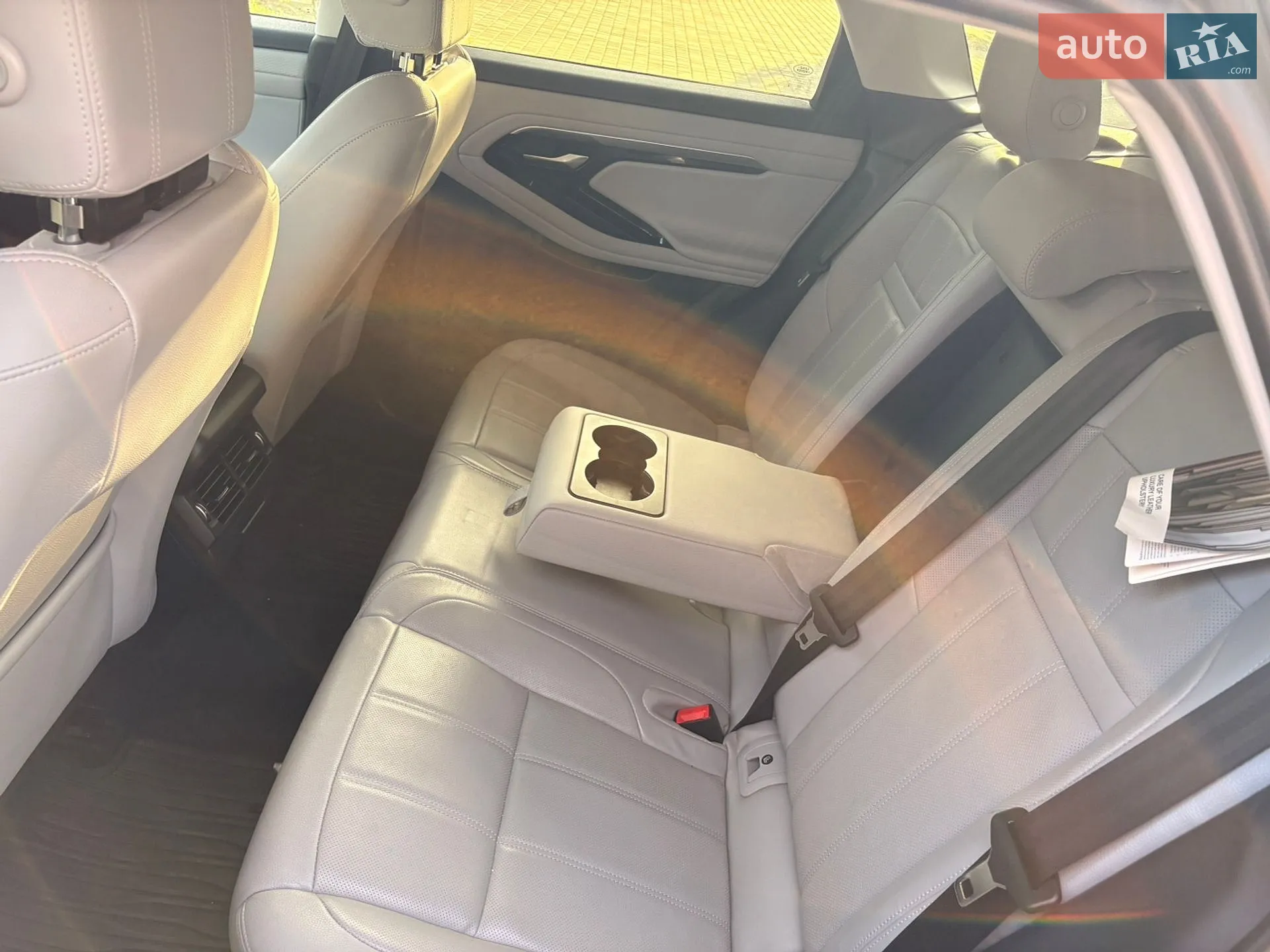 2020 Land Rover Range Rover Evoque - мініатюра 25