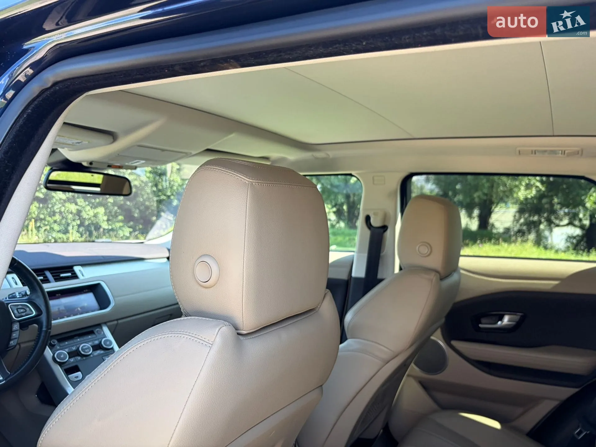 2017 Land Rover Range Rover Evoque - мініатюра 22