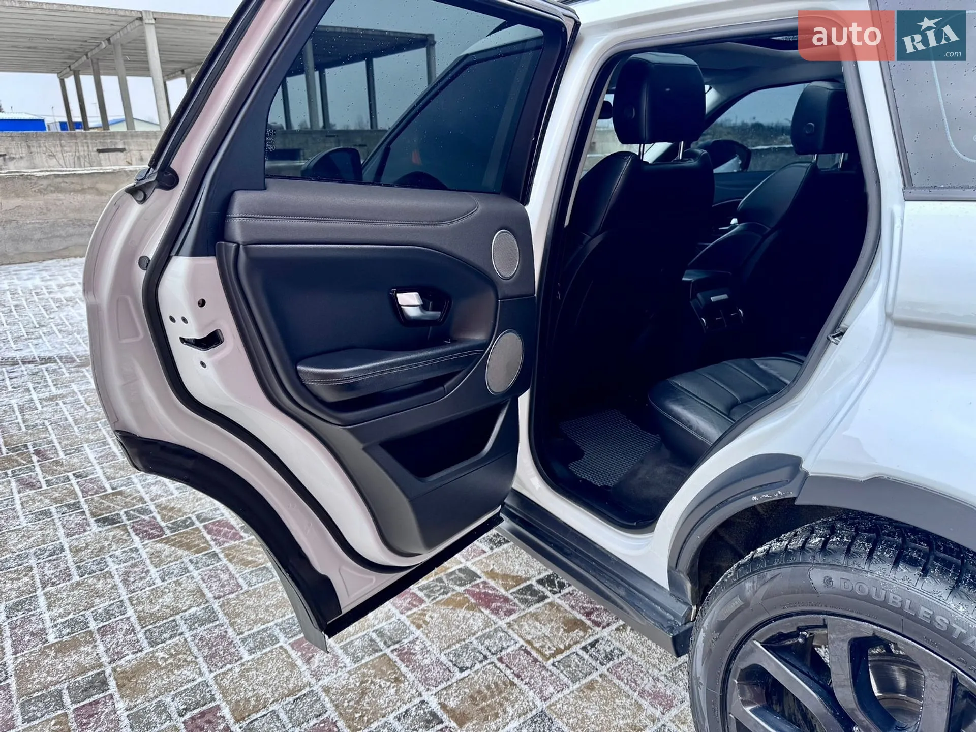 2016 Land Rover Range Rover Evoque - мініатюра 29