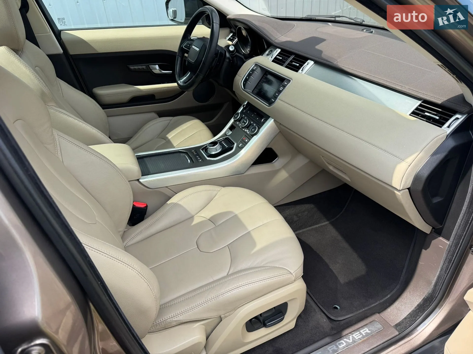 2015 Land Rover Range Rover Evoque - мініатюра 35
