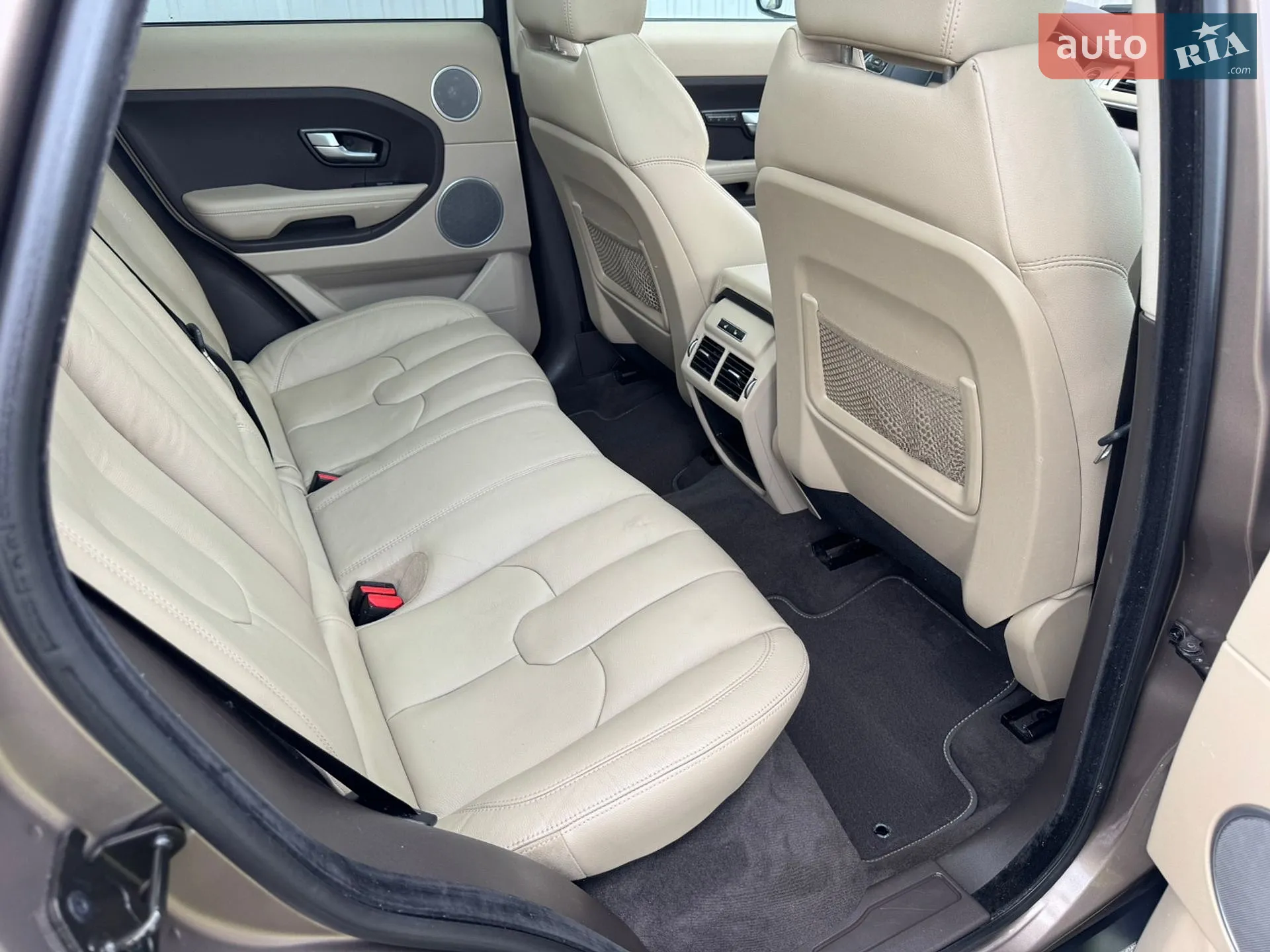 2015 Land Rover Range Rover Evoque - мініатюра 40