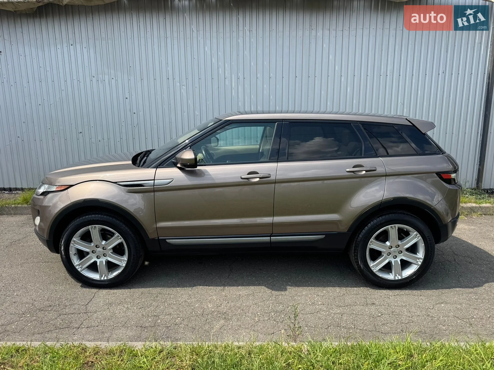 2015 Land Rover Range Rover Evoque - мініатюра 57