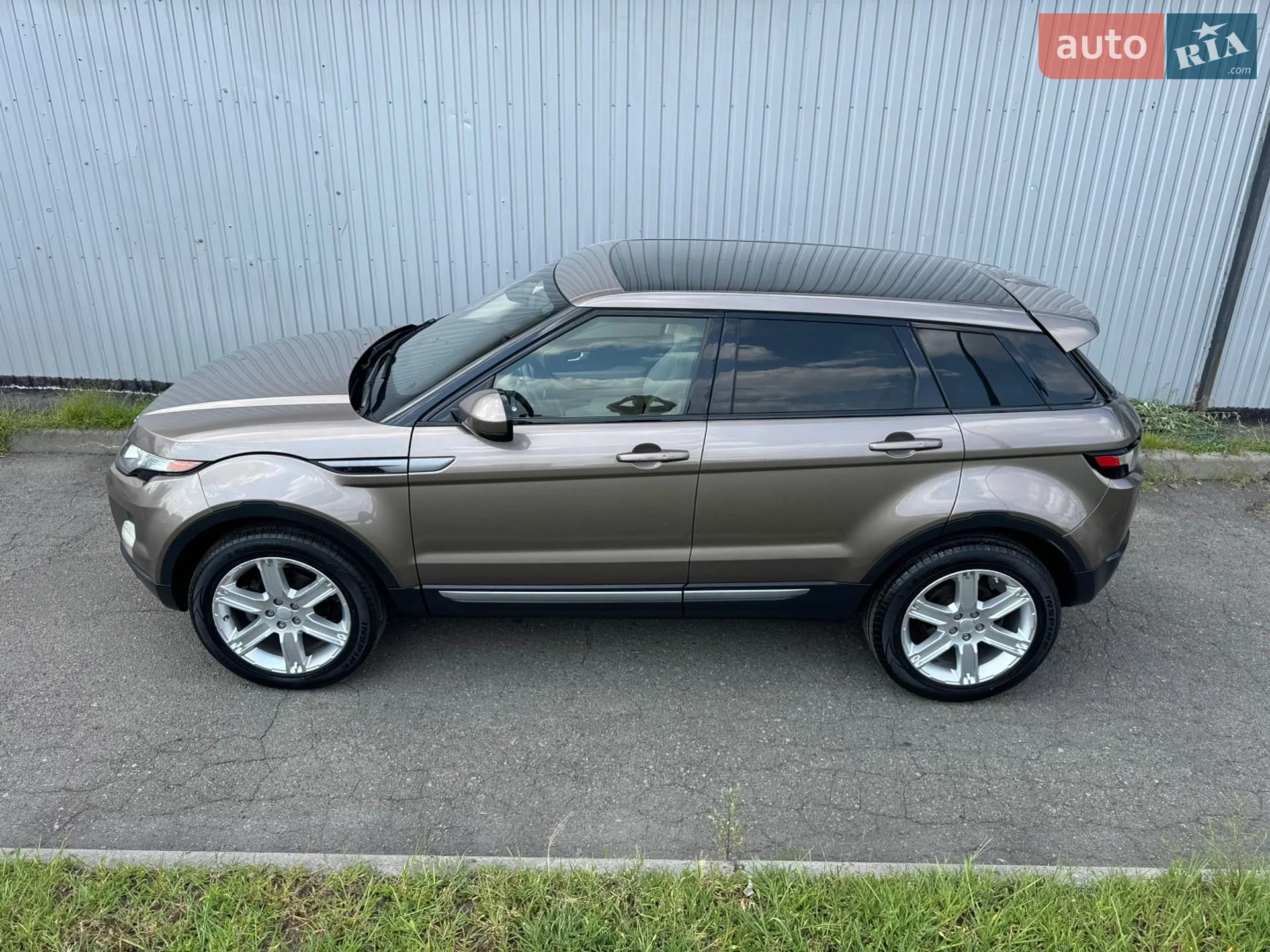 2015 Land Rover Range Rover Evoque - мініатюра 72