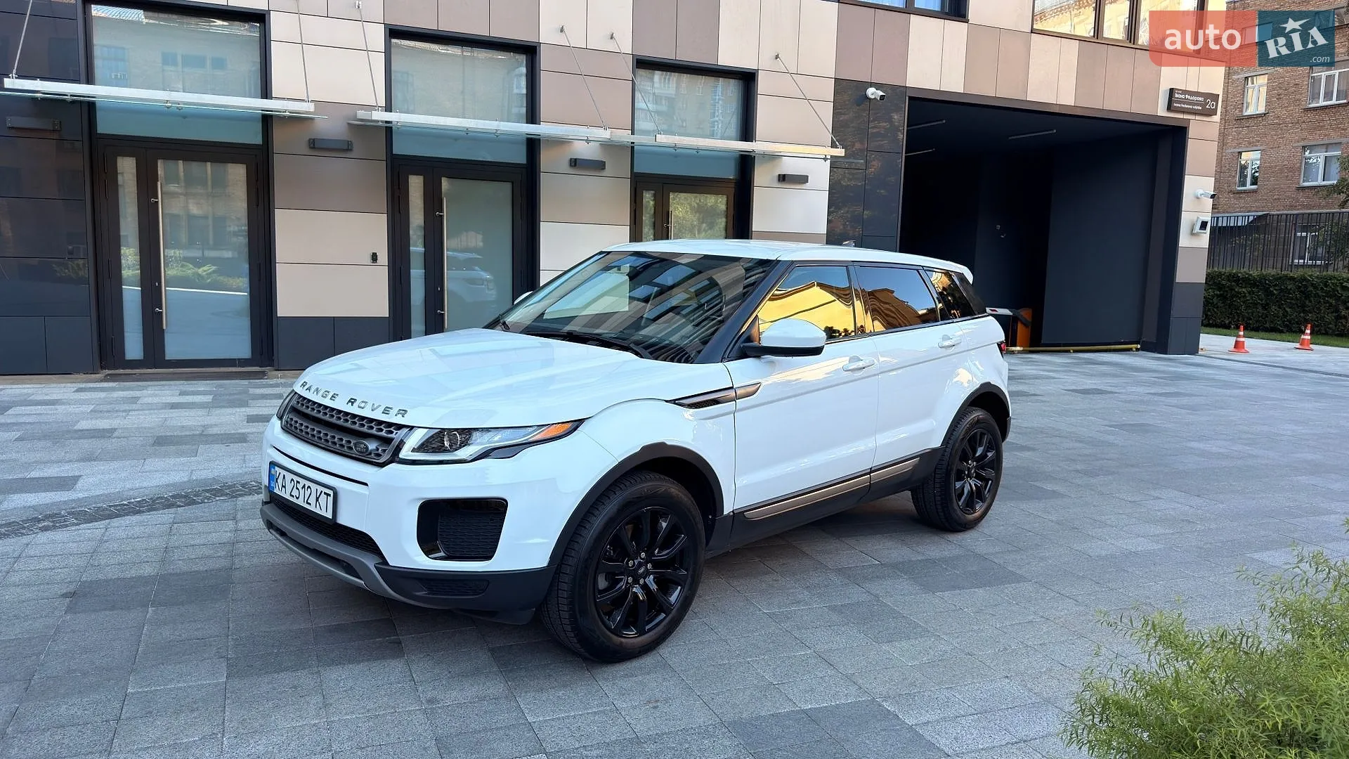 2018 Land Rover Range Rover Evoque - мініатюра 11