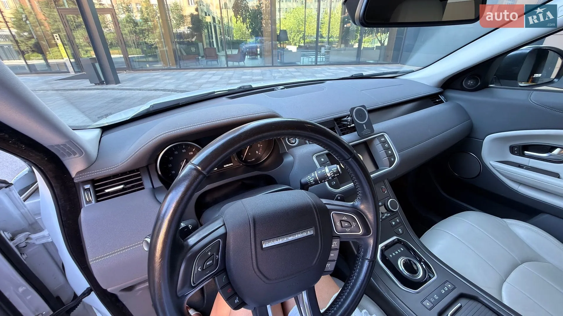 2018 Land Rover Range Rover Evoque - мініатюра 14