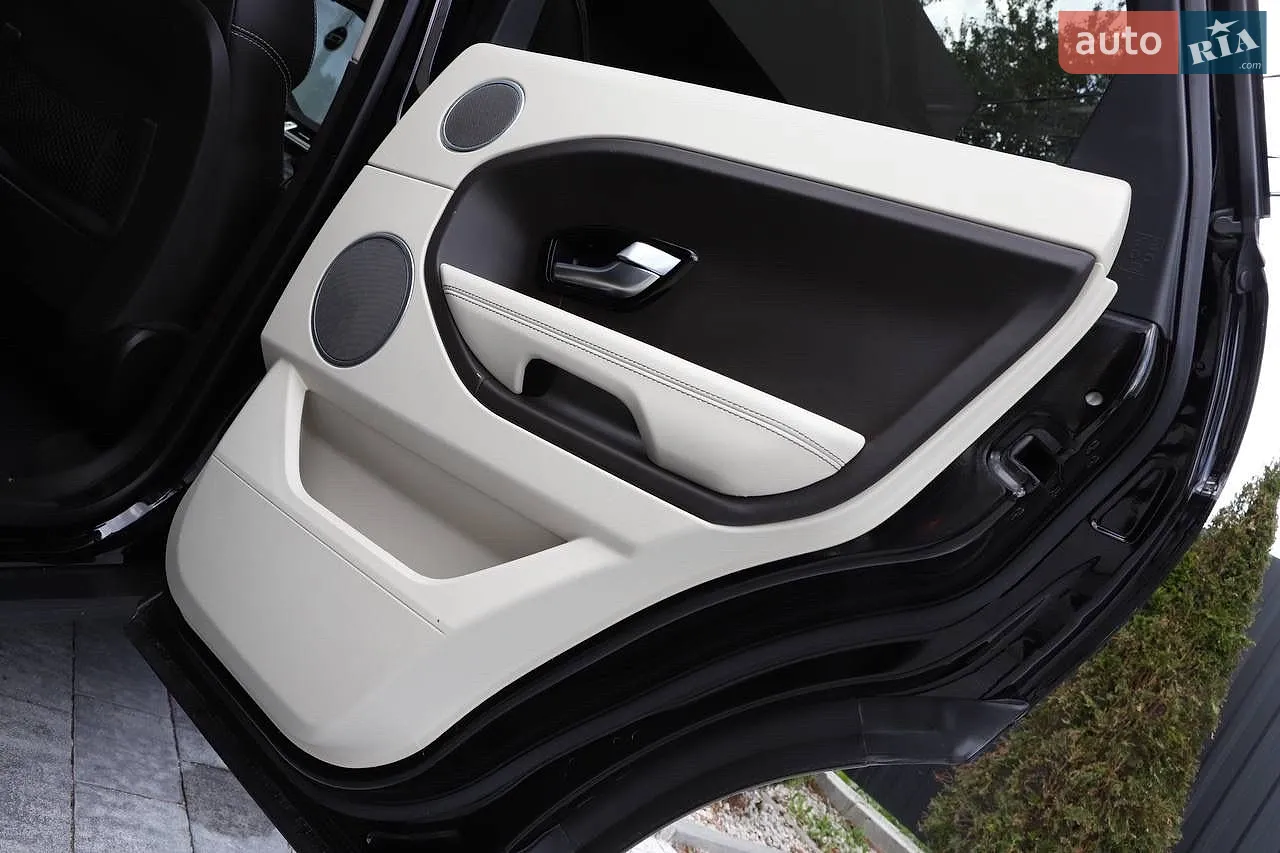 2015 Land Rover Range Rover Evoque - мініатюра 75
