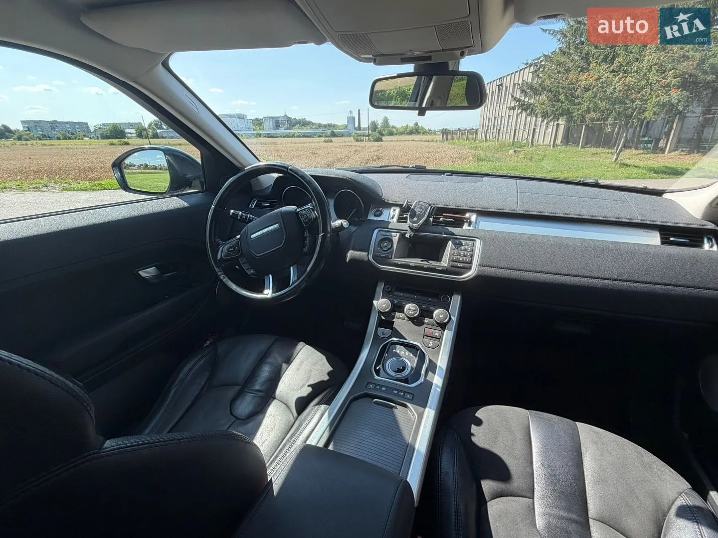 2014 Land Rover Range Rover Evoque - мініатюра 25
