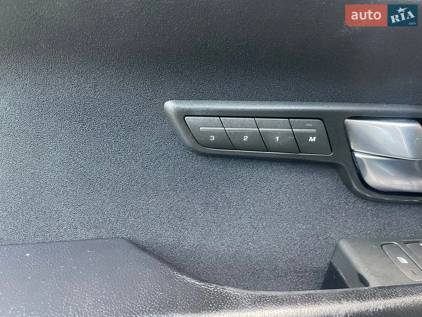 2013 Land Rover Range Rover Evoque - мініатюра 29