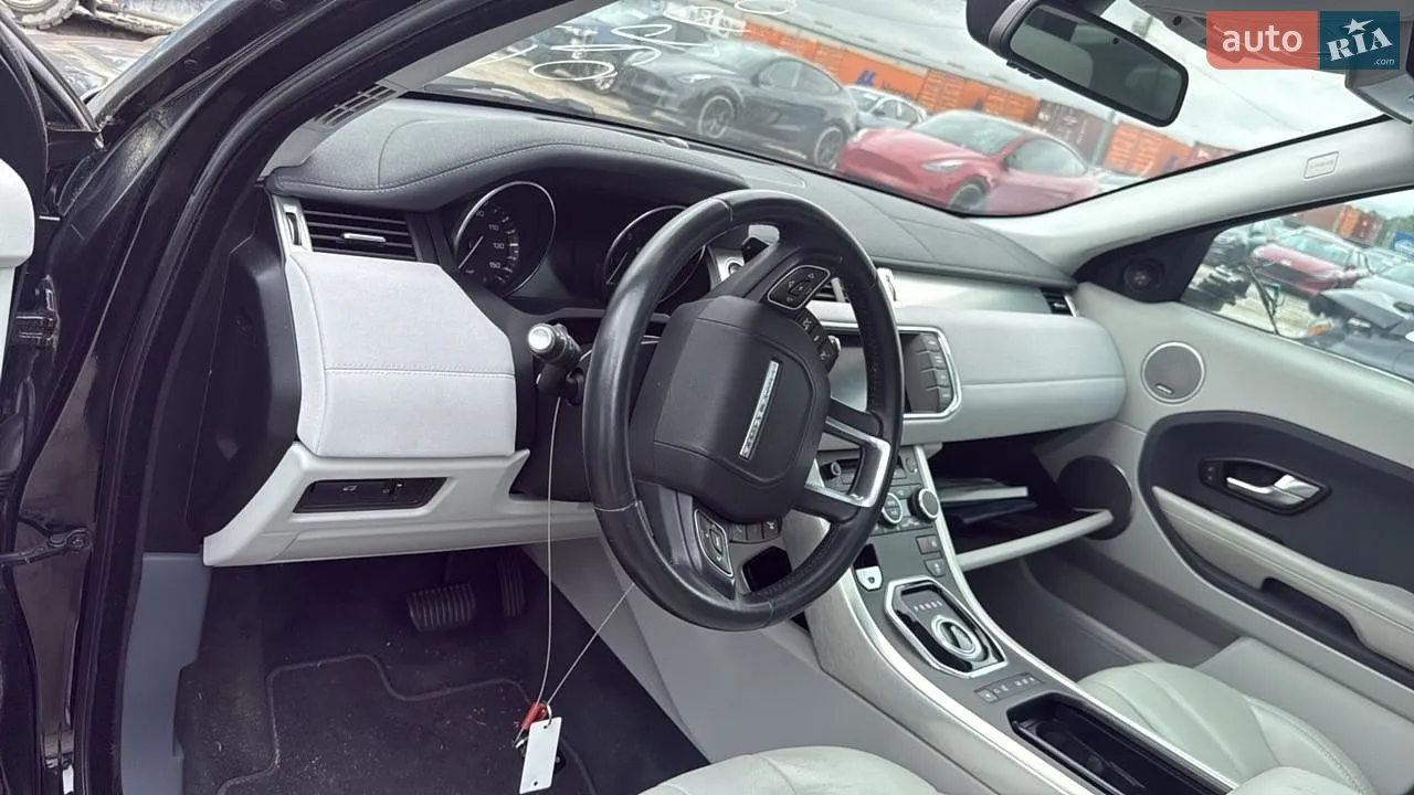 2015 Land Rover Range Rover Evoque - мініатюра 17