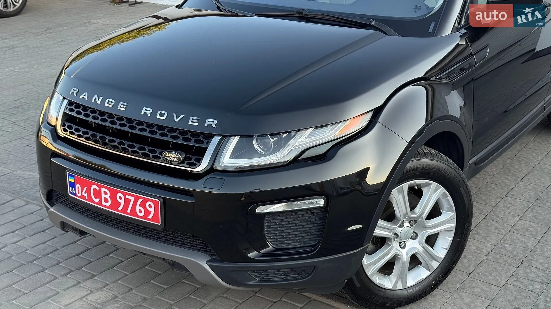 2017 Land Rover Range Rover Evoque - мініатюра 2