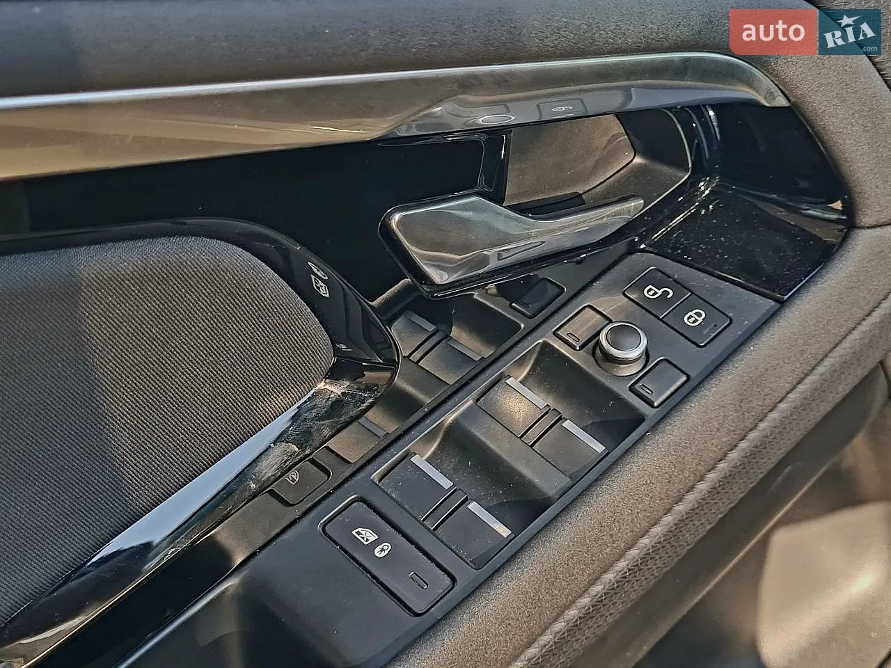 2019 Land Rover Range Rover Evoque - мініатюра 9