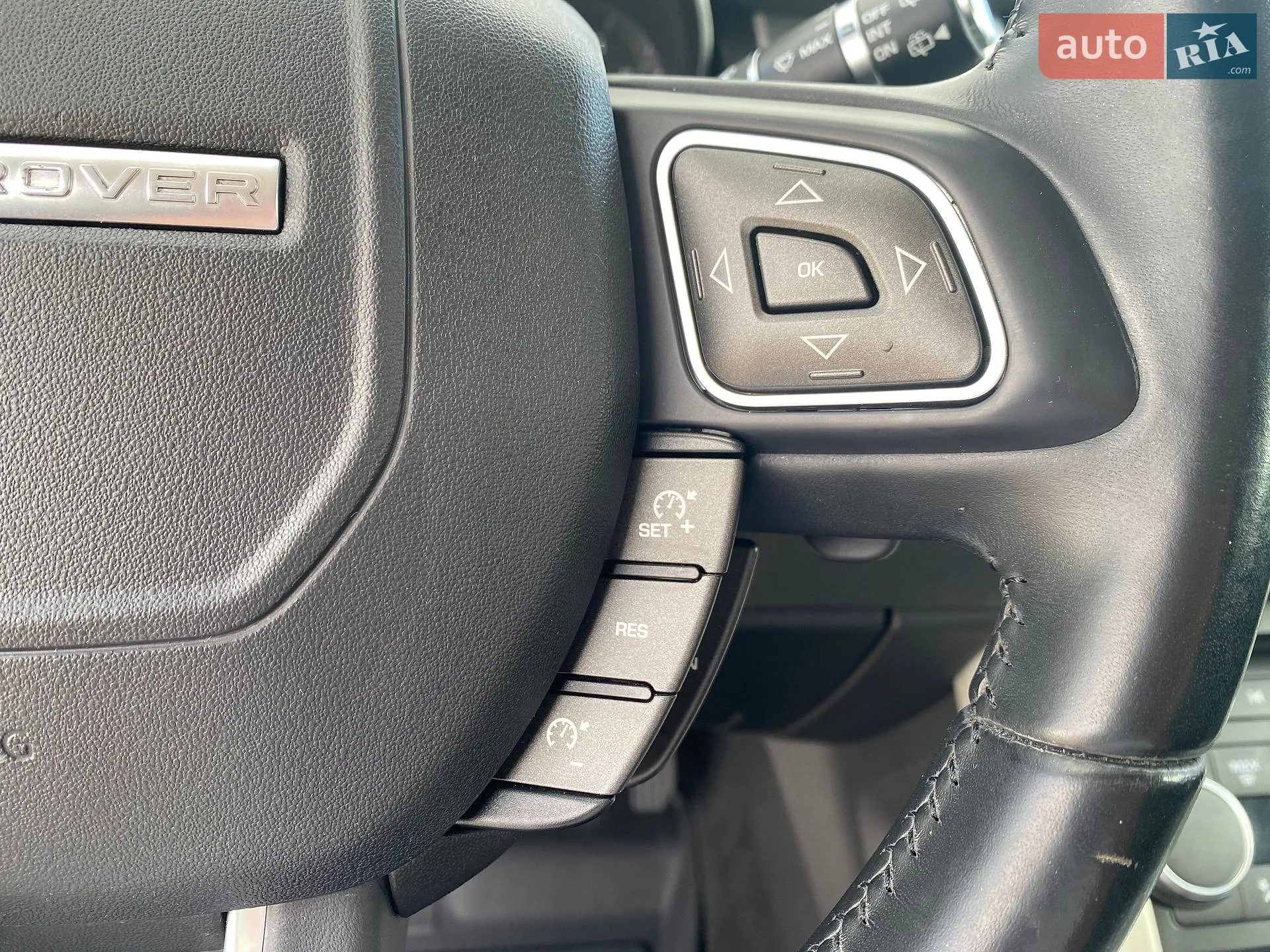 2012 Land Rover Range Rover Evoque - мініатюра 24