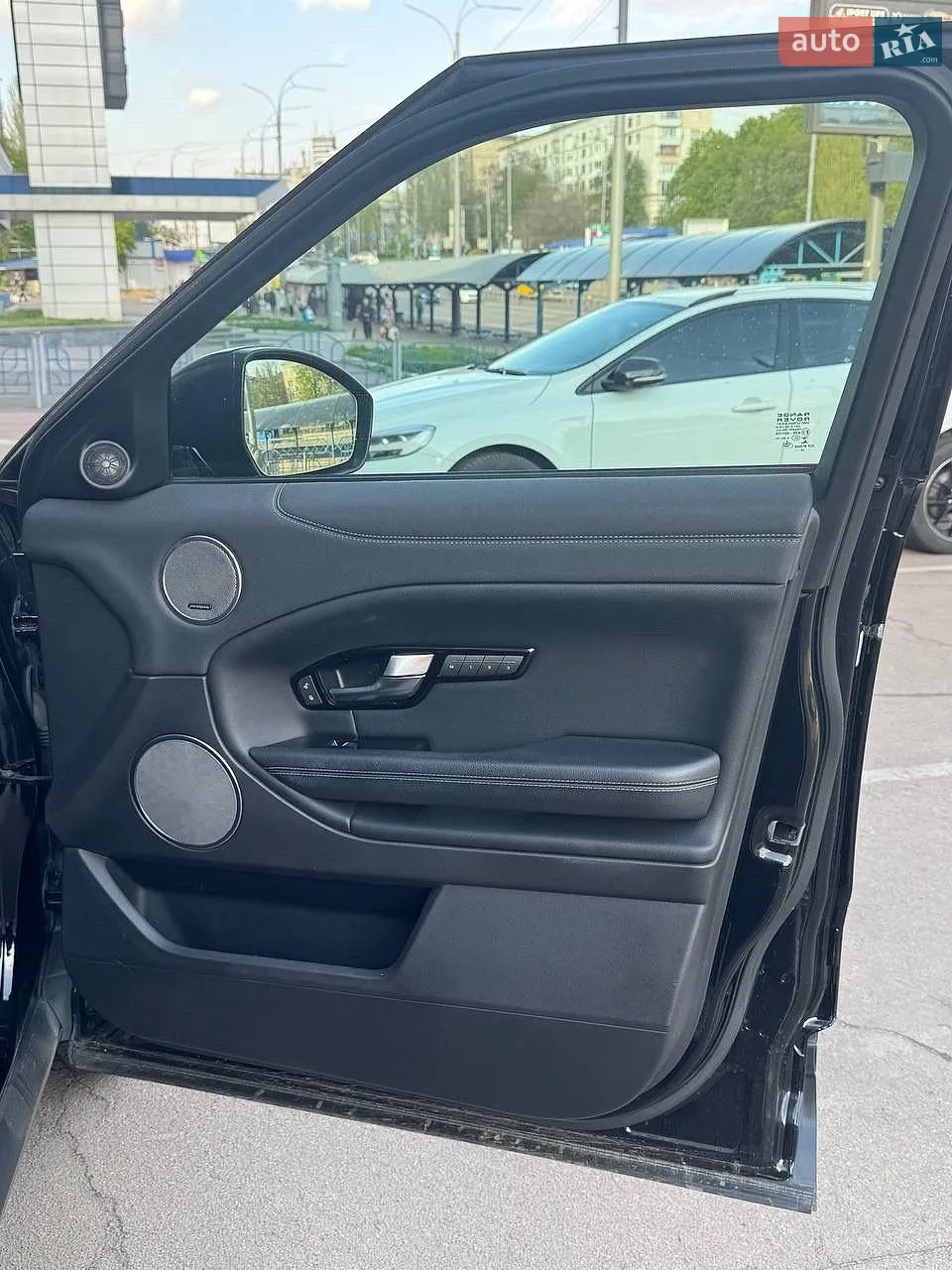 2018 Land Rover Range Rover Evoque - мініатюра 19