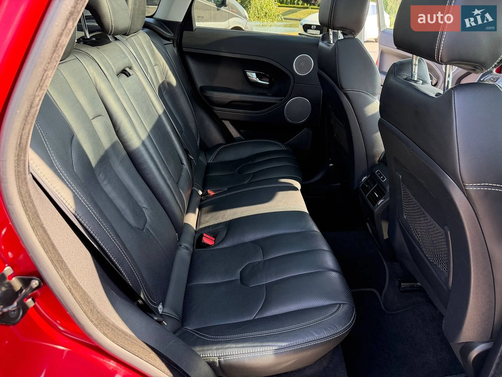 2015 Land Rover Range Rover Evoque - мініатюра 54