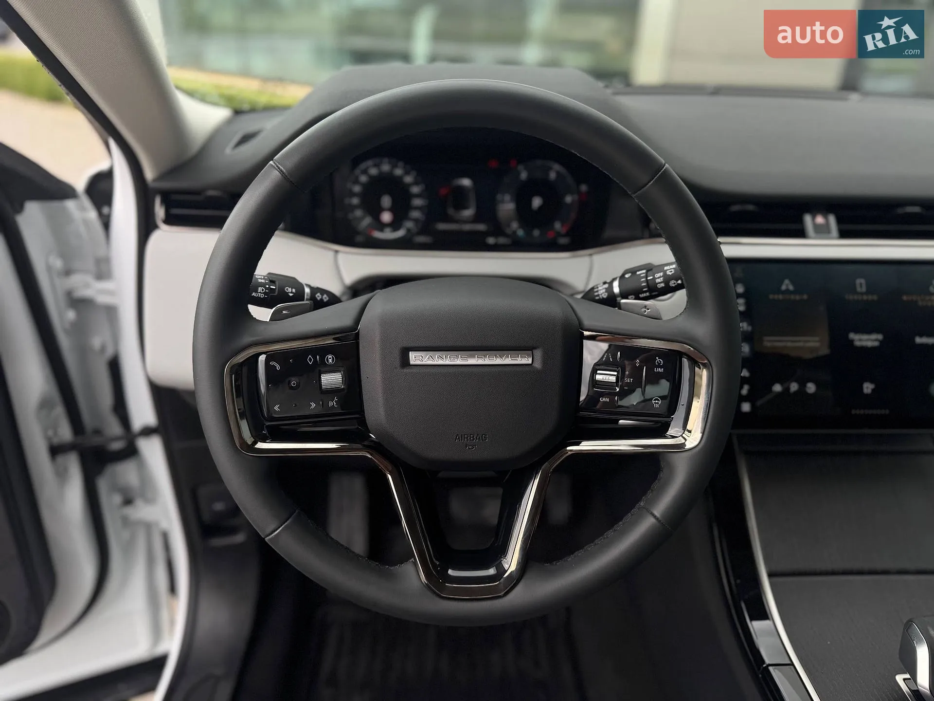 2024 Land Rover Range Rover Evoque - мініатюра 9