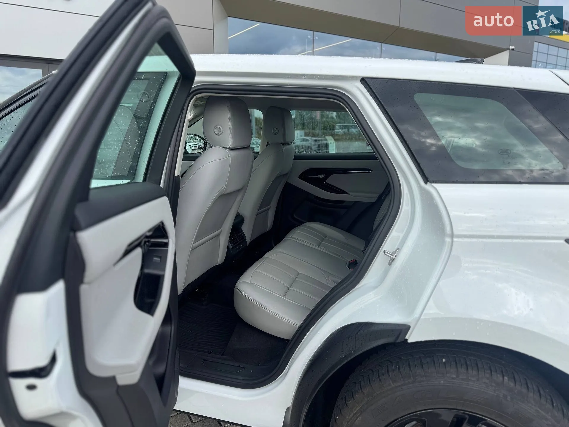 2024 Land Rover Range Rover Evoque - мініатюра 15