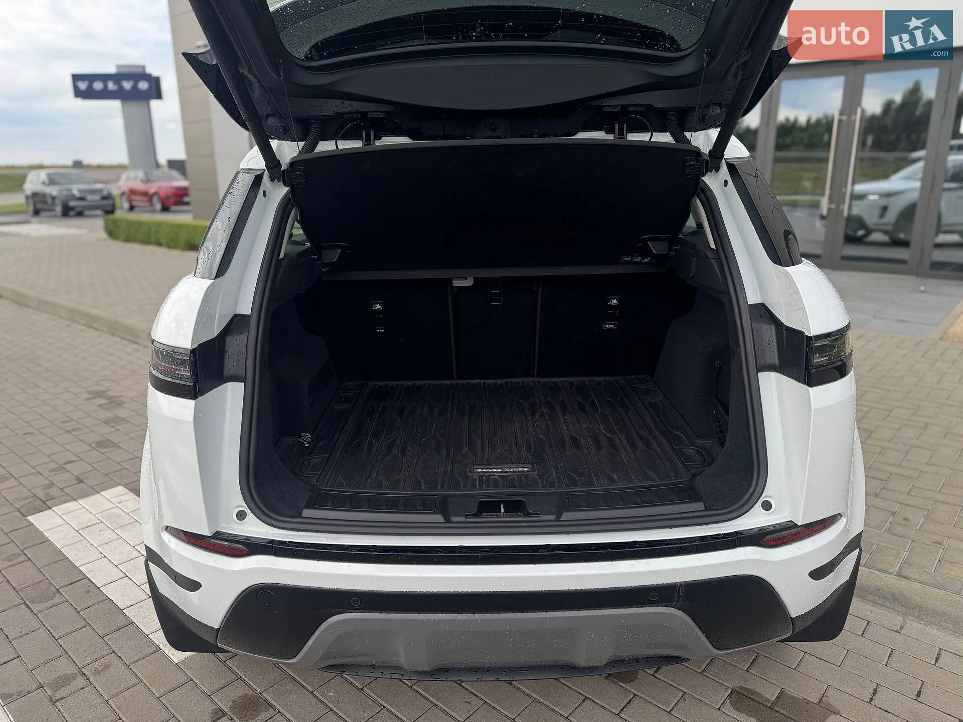 2024 Land Rover Range Rover Evoque - мініатюра 17