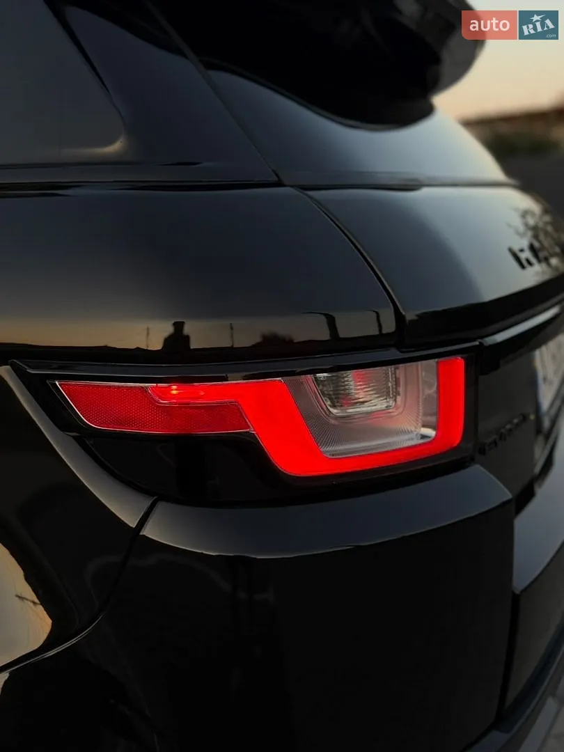 2015 Land Rover Range Rover Evoque - мініатюра 29