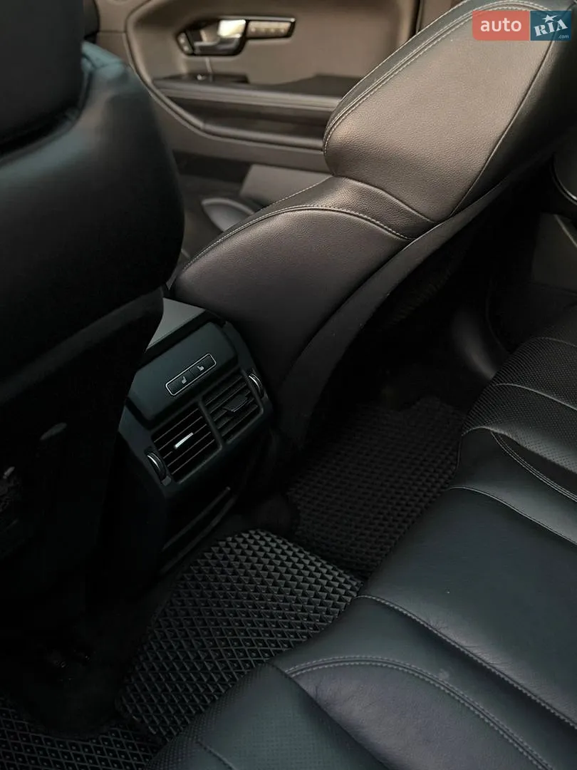 2015 Land Rover Range Rover Evoque - мініатюра 40