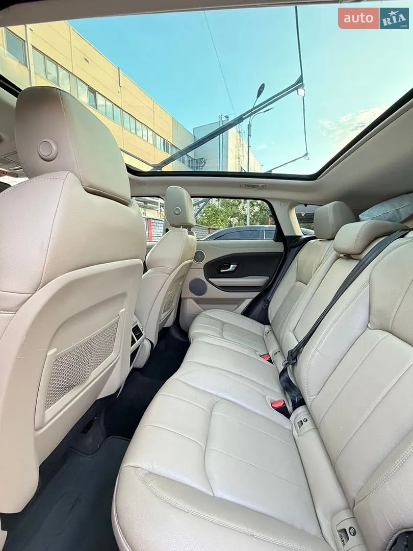 2016 Land Rover Range Rover Evoque - мініатюра 10