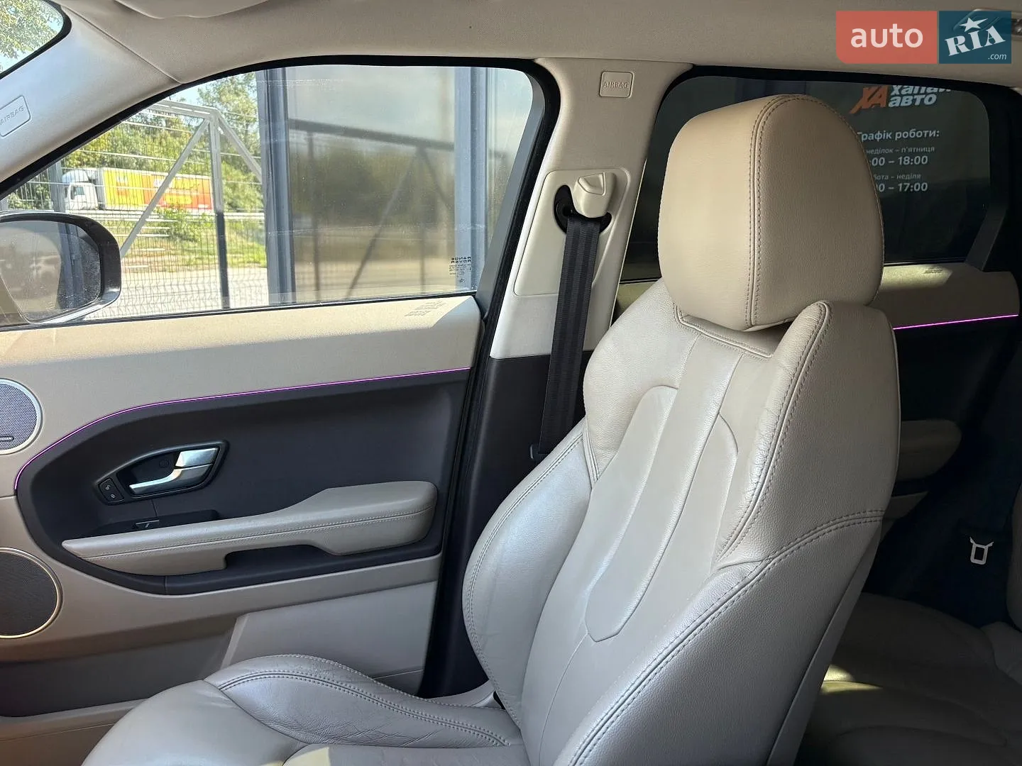 2012 Land Rover Range Rover Evoque - мініатюра 18