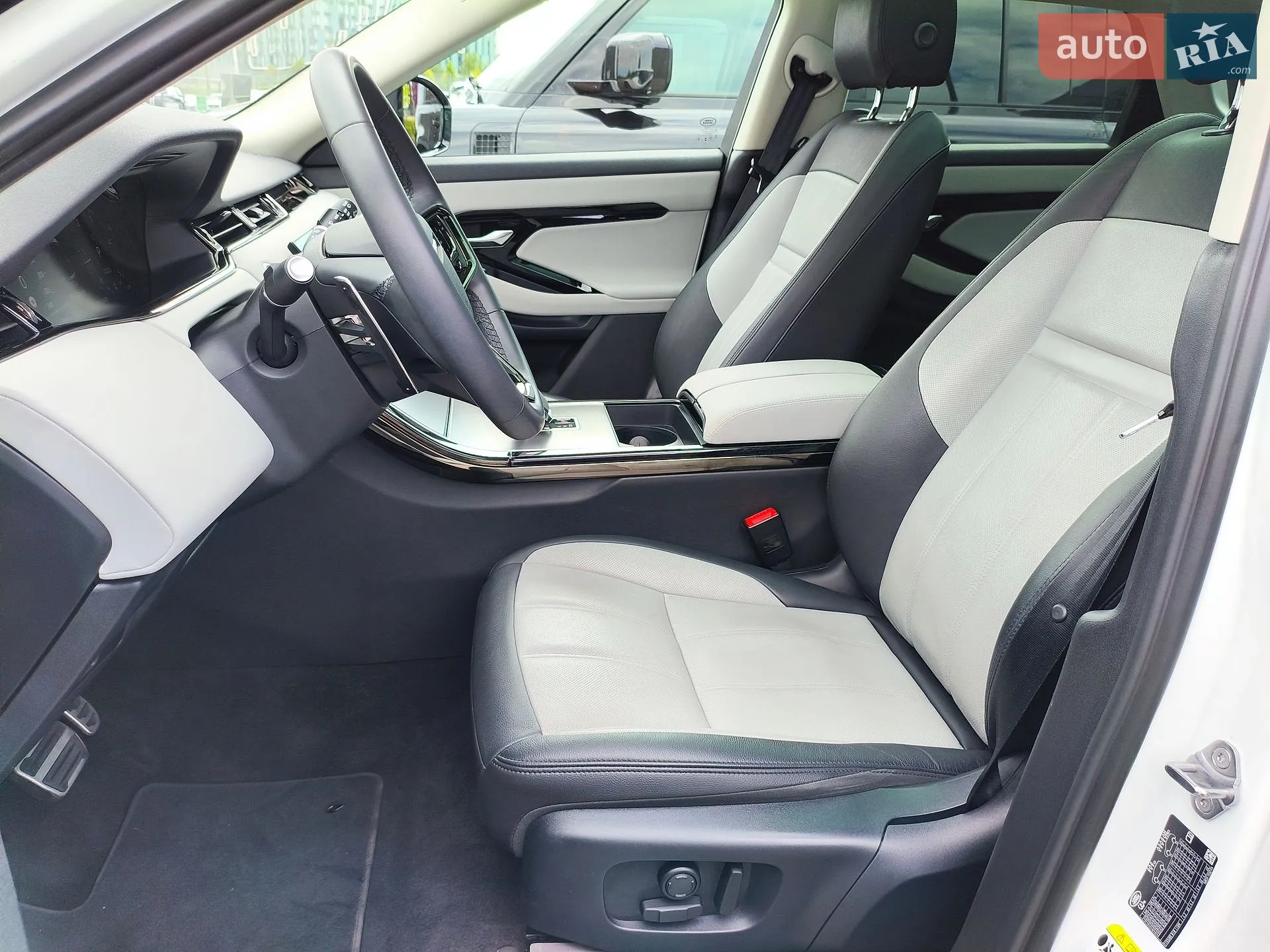 2024 Land Rover Range Rover Evoque - мініатюра 42