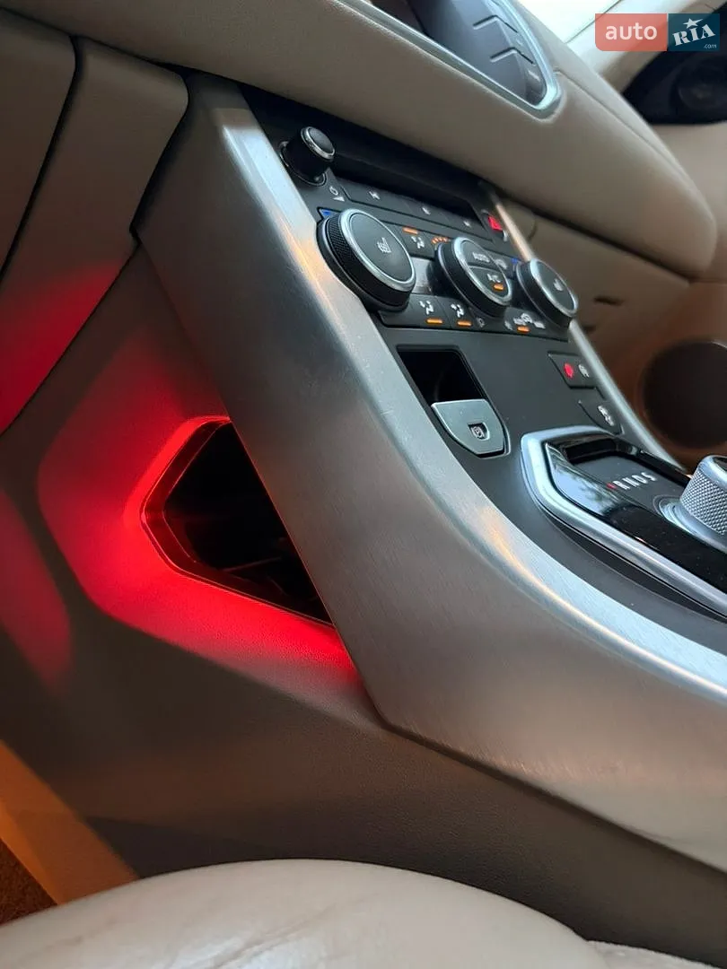 2015 Land Rover Range Rover Evoque - мініатюра 59