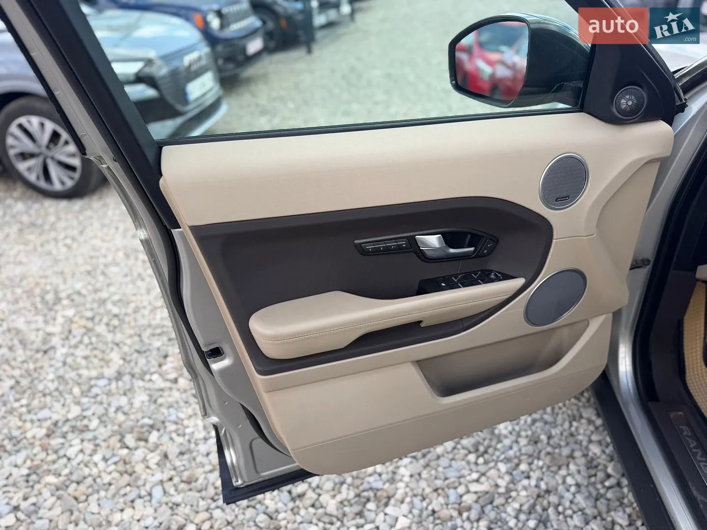 2014 Land Rover Range Rover Evoque - мініатюра 21