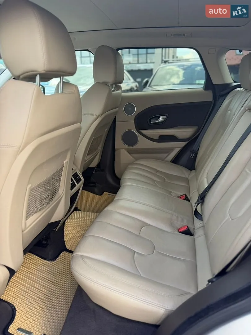 2014 Land Rover Range Rover Evoque - мініатюра 26