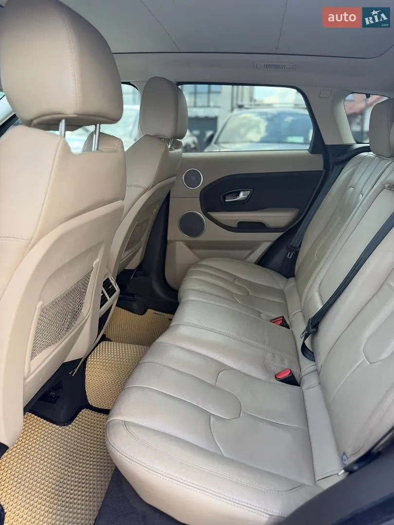 2014 Land Rover Range Rover Evoque - мініатюра 28