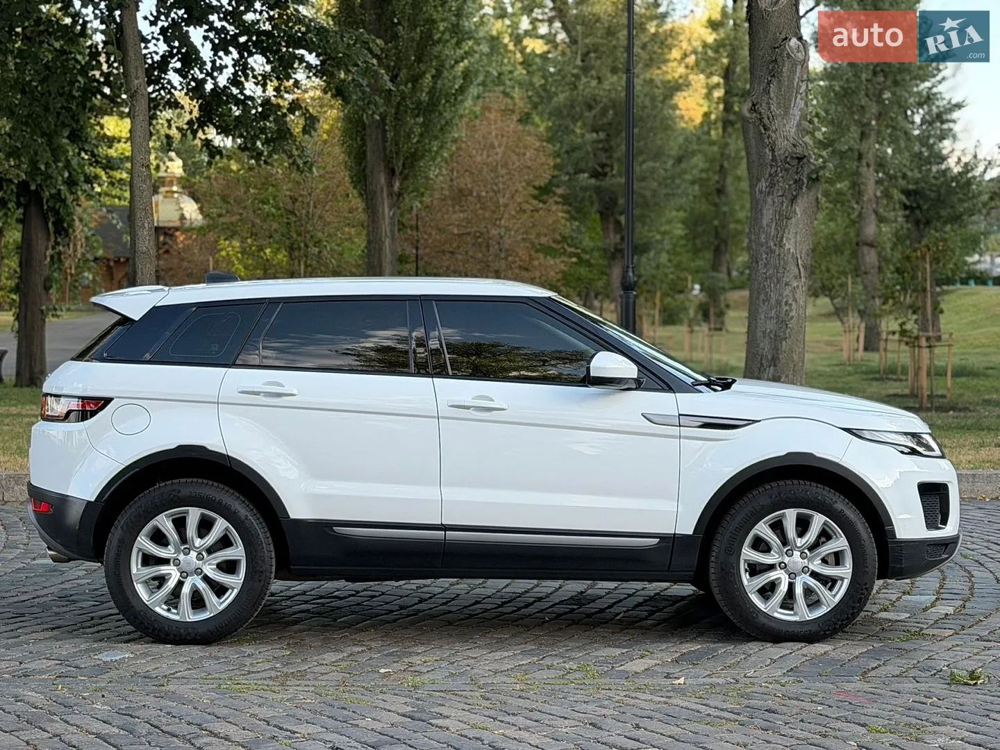 2018 Land Rover Range Rover Evoque - мініатюра 19