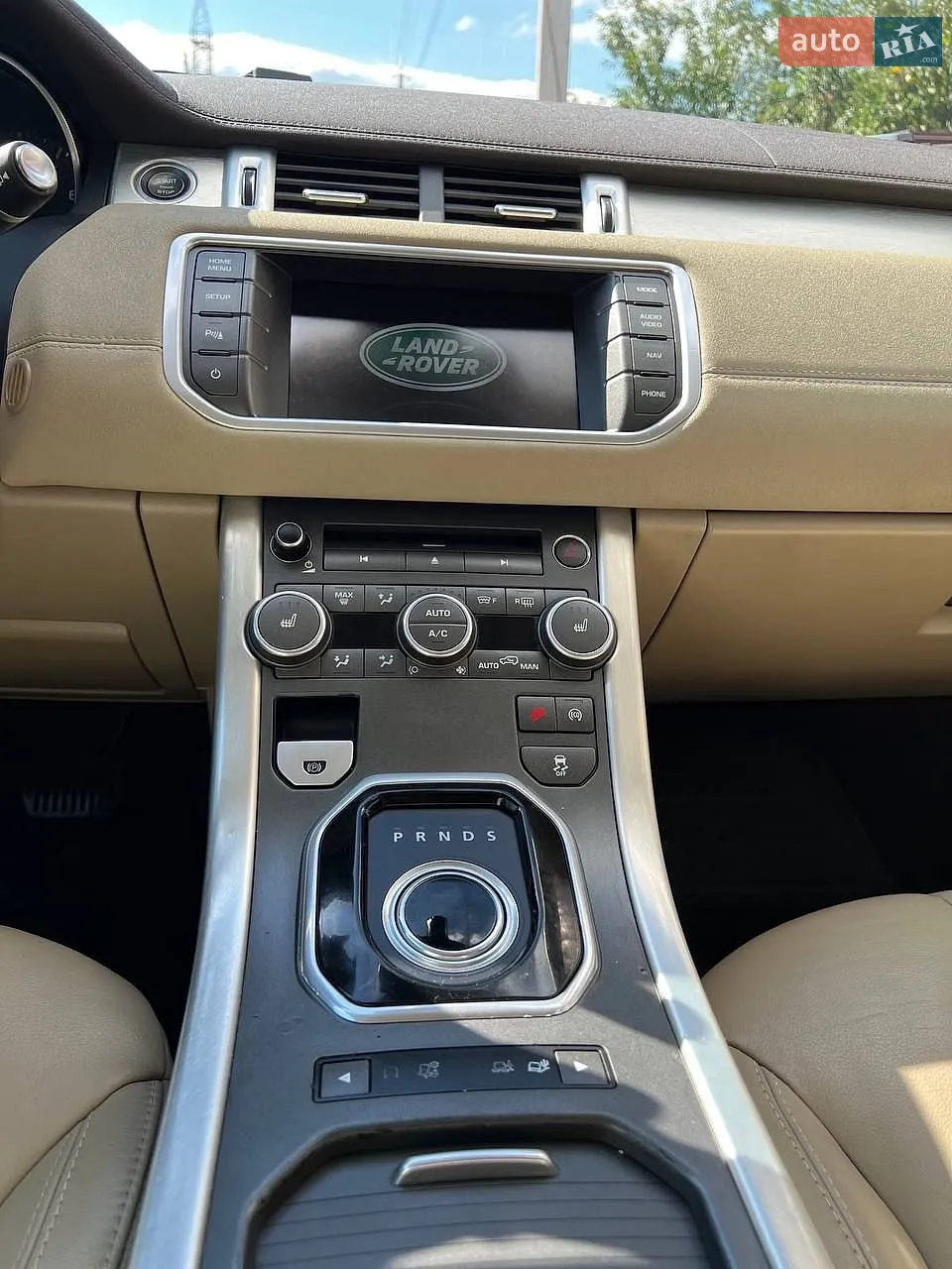 2014 Land Rover Range Rover Evoque - мініатюра 23